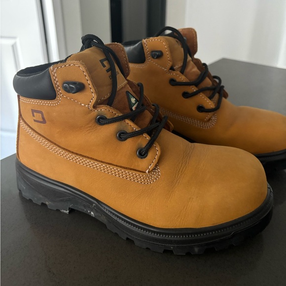 Women’s Steel Toe Boots, like new - Picture 2 of 3